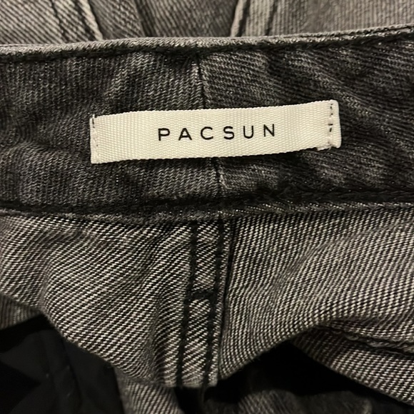 Pacsun ripped dark wash mom jeans - Picture 3 of 3